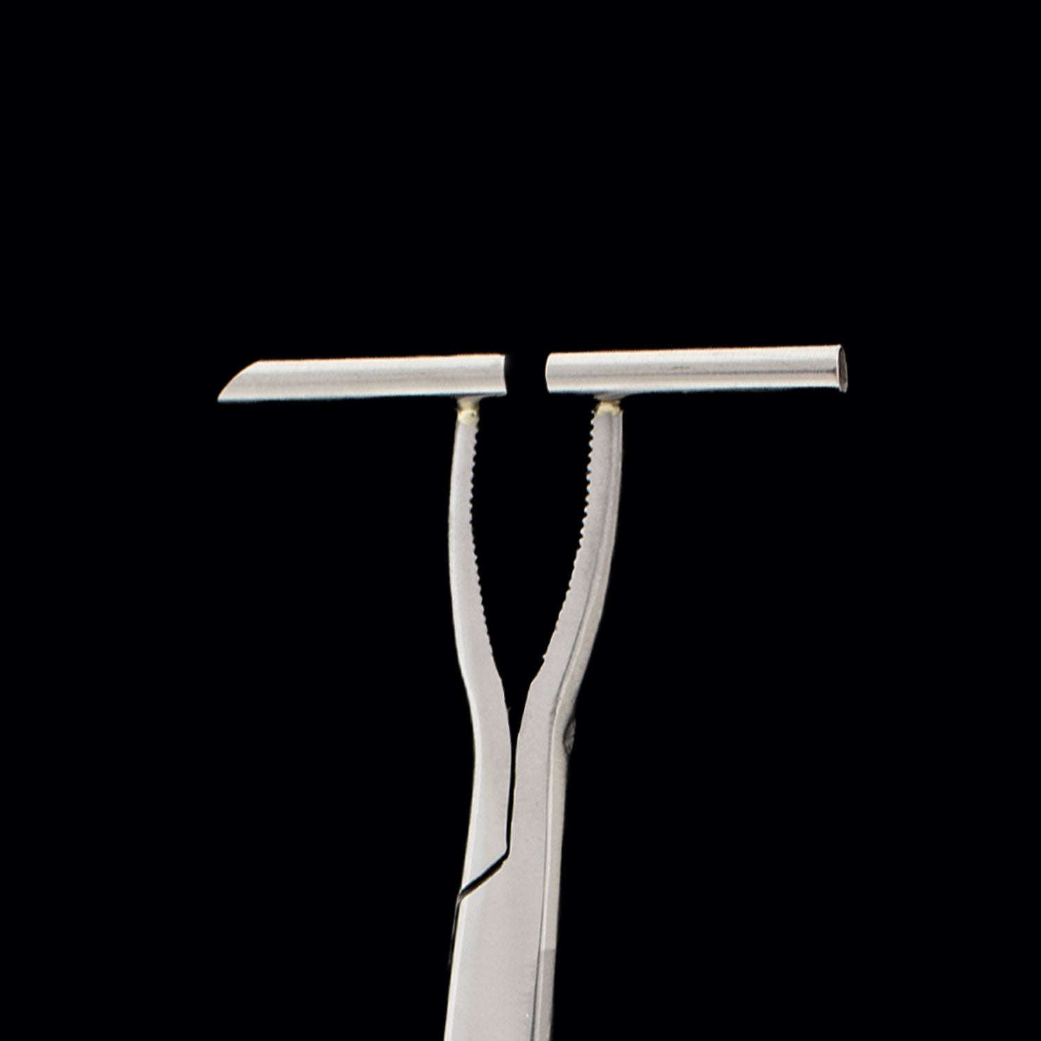 Straight Line Forceps for Septum - Obsidian Needles