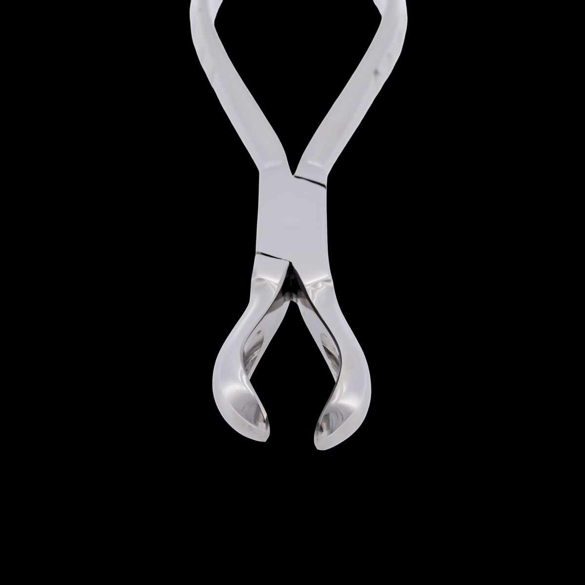 Durable Surgical Large Ring Closing Pliers - Rust-Free, Autoclavable Steel - Obsidian Needles