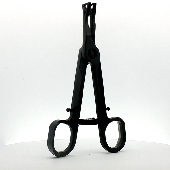Sterilized Disposable Open Triangle Piercing Clamps - Box of 20 - Obsidian Needles Obsidian Needles
